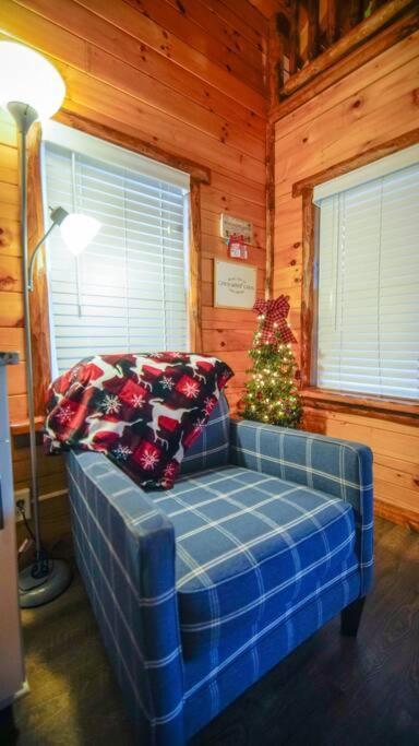 Charming Lakeview Cabin Near Geneva-On-The-Lake! Ashtabula Extérieur photo