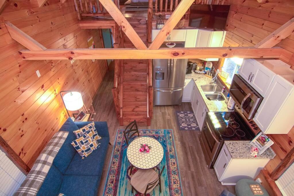 Charming Lakeview Cabin Near Geneva-On-The-Lake! Ashtabula Extérieur photo